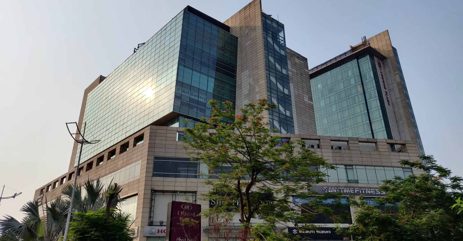 Crowne Plaza — the building housing GemsIndia and the Crown Octopus gallery